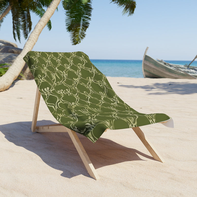 Green Vintage Vibes Beach Towel